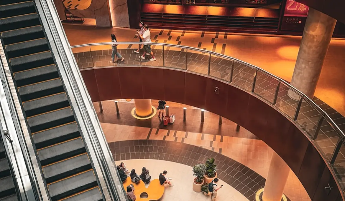 Shopping Complex – MG Road, Kochi